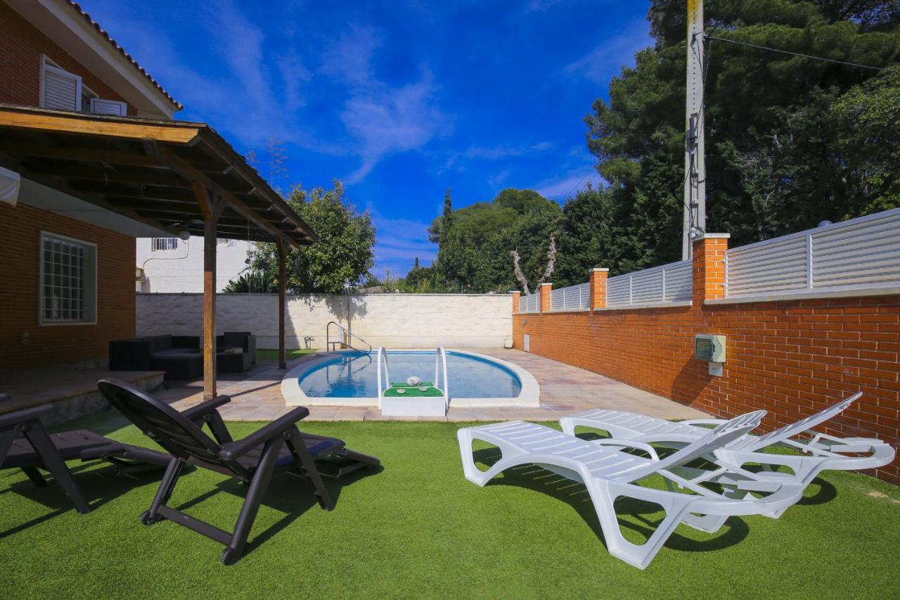 Villa Pluma Planet Costa Dorada - Only Families Σαλού Εξωτερικό φωτογραφία