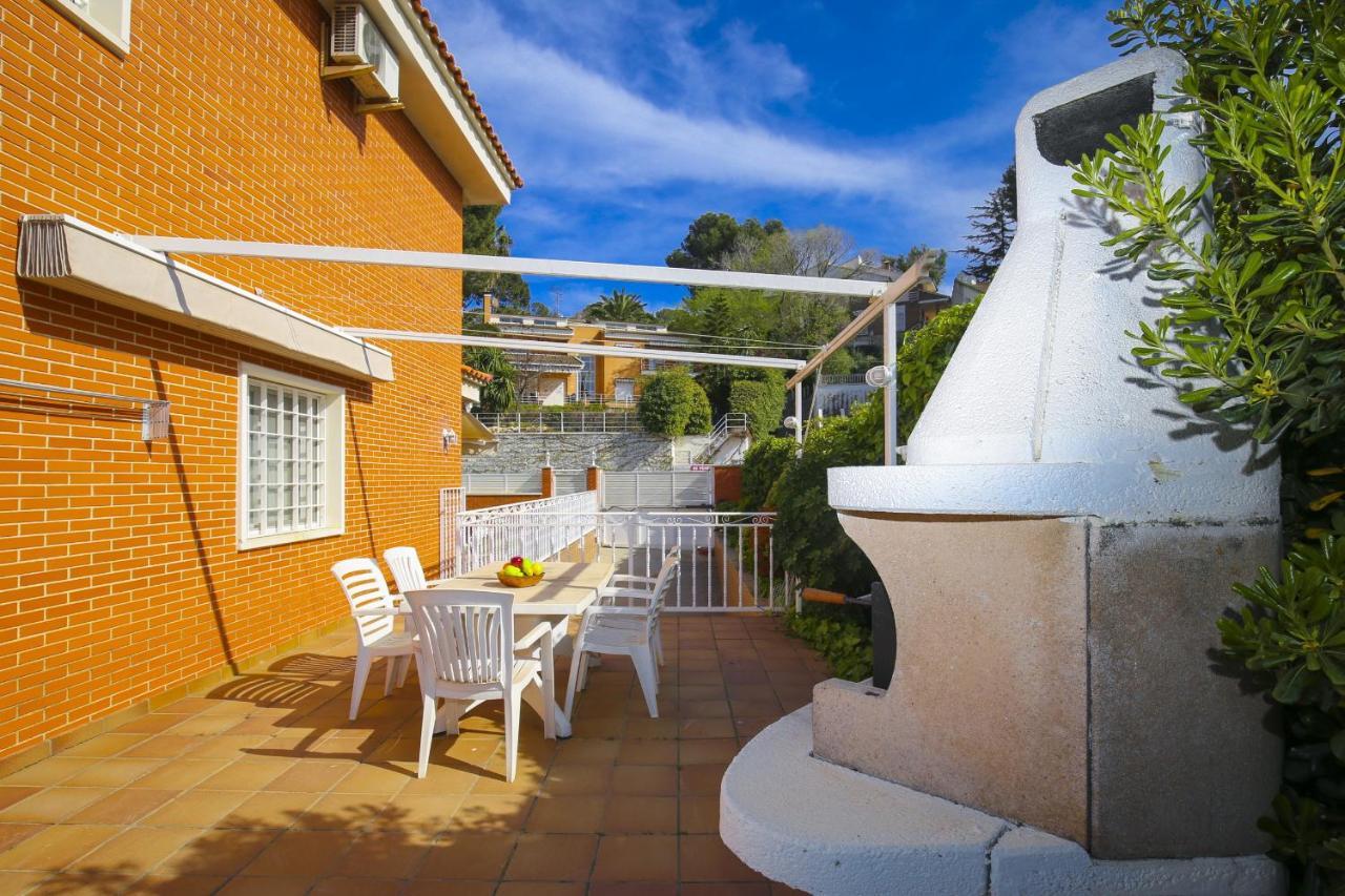 Villa Pluma Planet Costa Dorada - Only Families Σαλού Εξωτερικό φωτογραφία